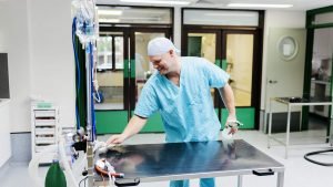 veterinary surgeon cleaning equipment