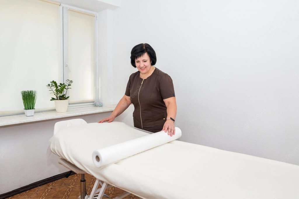 massage table